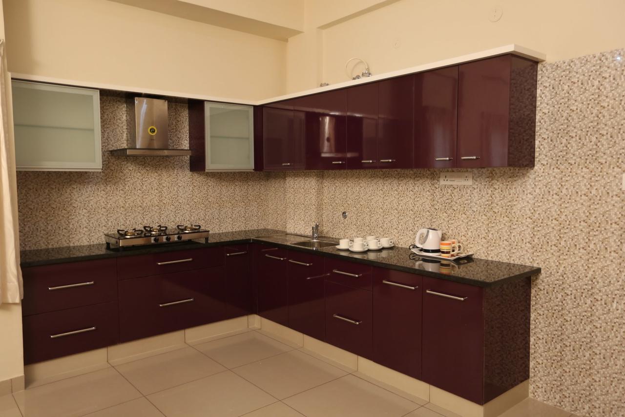 Benaka Suites Bangalore Bagian luar foto