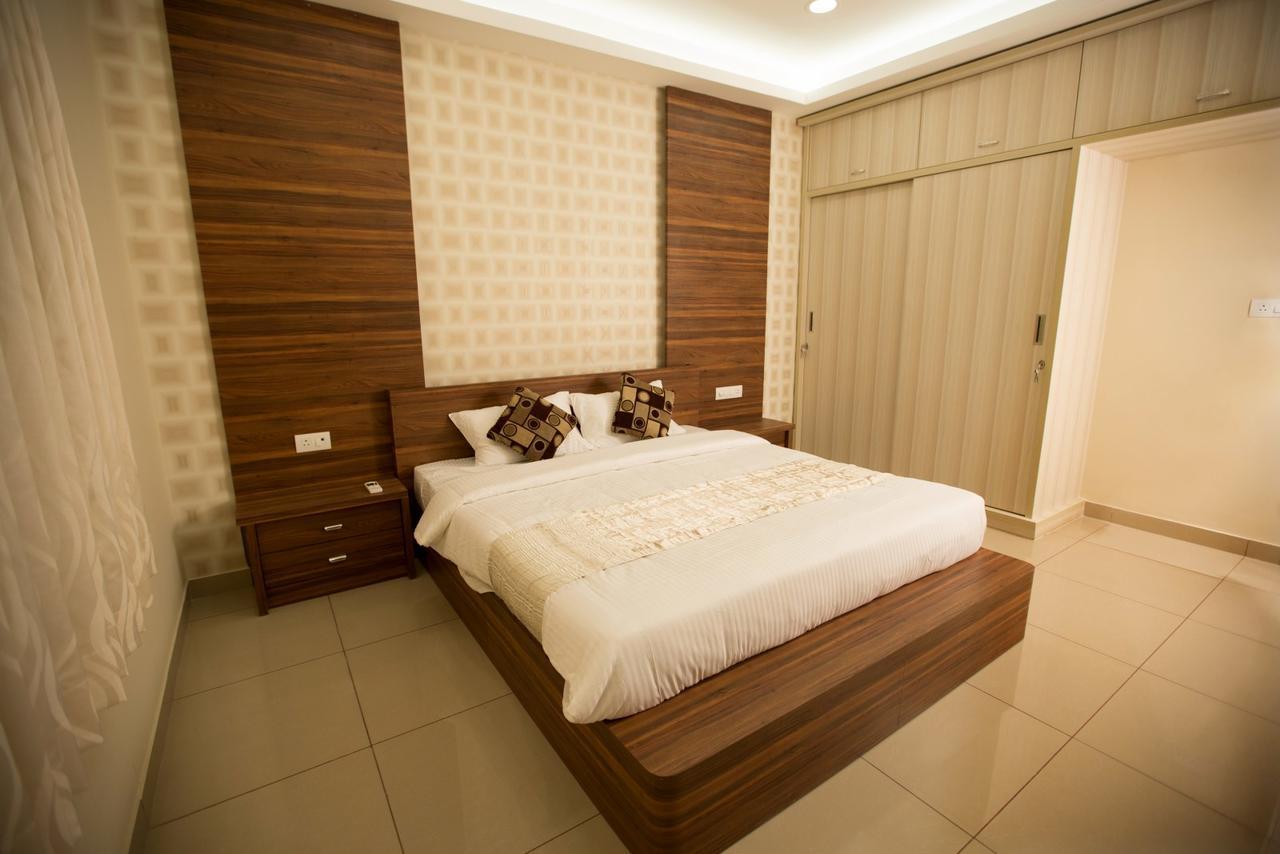 Benaka Suites Bangalore Bagian luar foto