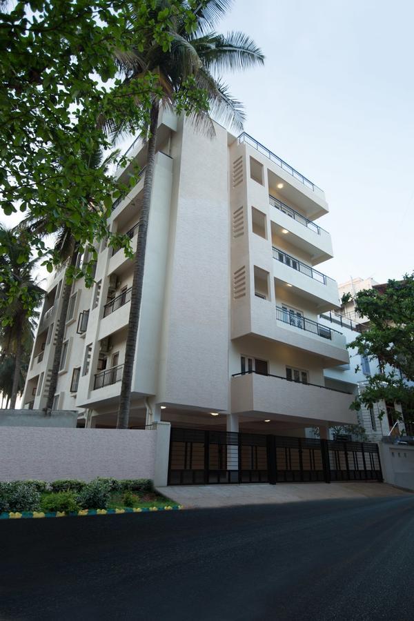 Benaka Suites Bangalore Bagian luar foto